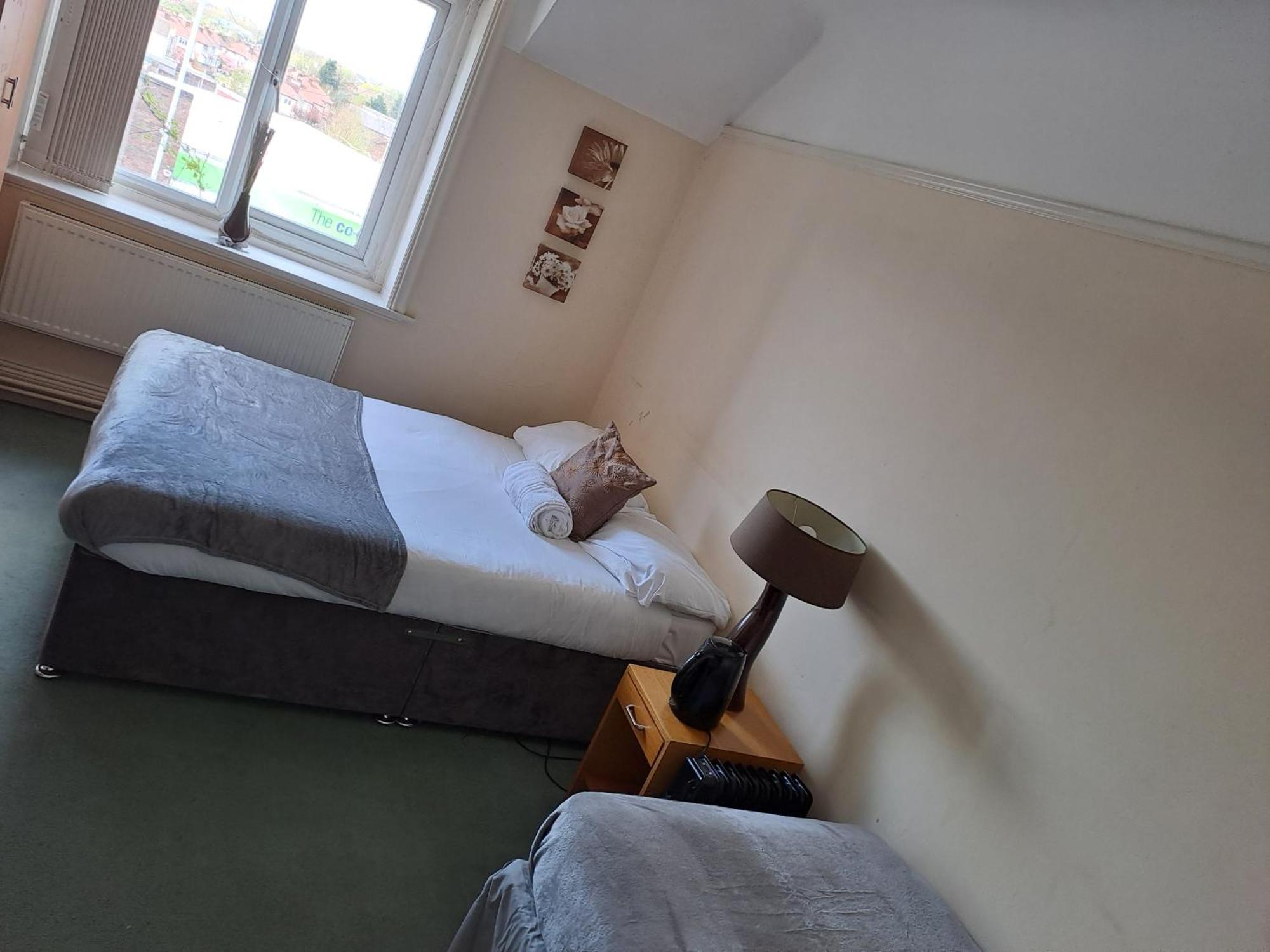 Sheridans Budget Accomodation Wallasey Esterno foto